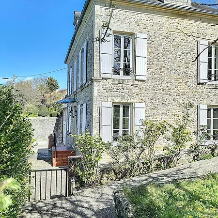 La Fraisnaie Omaha Villa