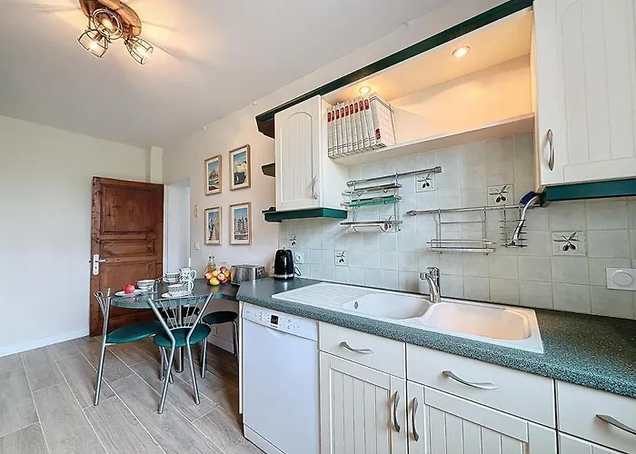 La Fraisnaie Omaha * סן-לוראן-סור-מר